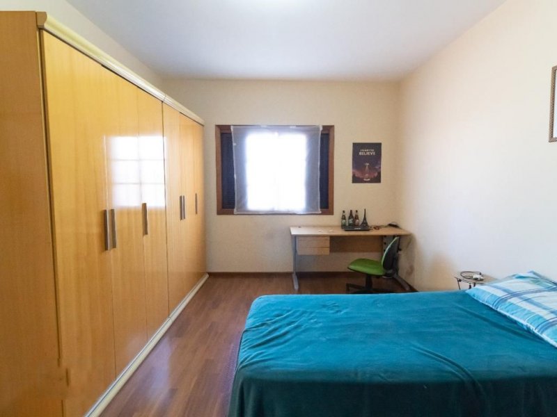 Casa à venda Jardim Belém com 220m² e 4 quartos por R$ 650.000 - 1822096731-dormitoriob4.jpg
