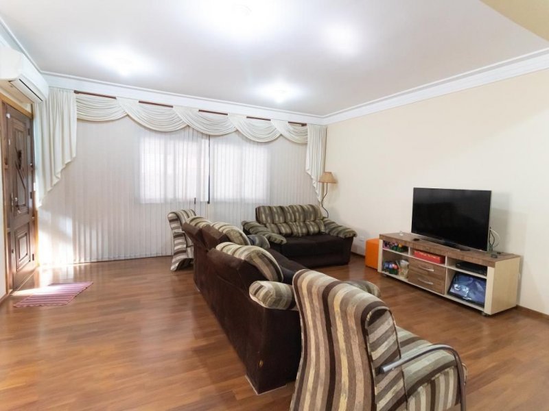 Casa à venda Jardim Belém com 220m² e 4 quartos por R$ 650.000 - 236636148-sala3.jpg