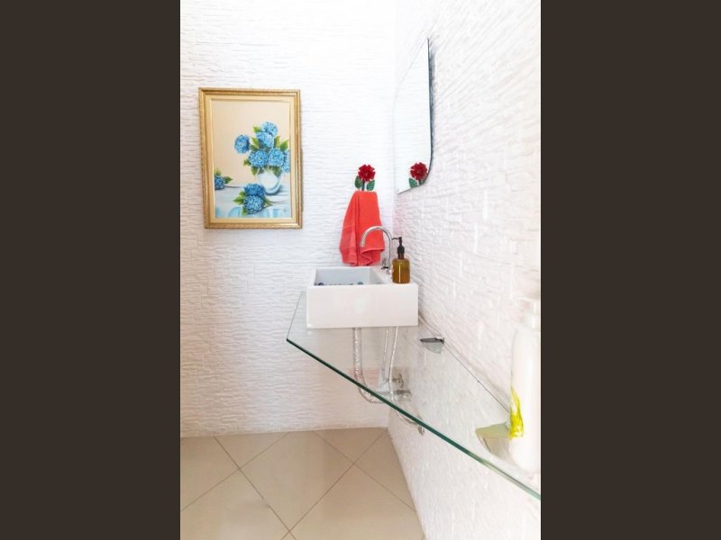 Casa à venda Jardim Belém com 220m² e 4 quartos por R$ 650.000 - 25751973-lavabo1.jpg