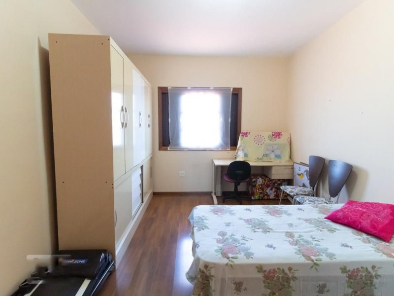 Casa à venda Jardim Belém com 220m² e 4 quartos por R$ 650.000 - 560347709-dormitorioa4.jpg