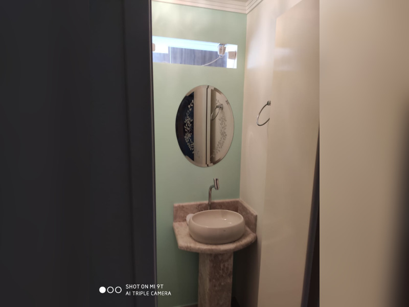 Apartamento à venda Centro com 61m² e 1 quarto por R$ 350.000 - banheiro-social.jpg
