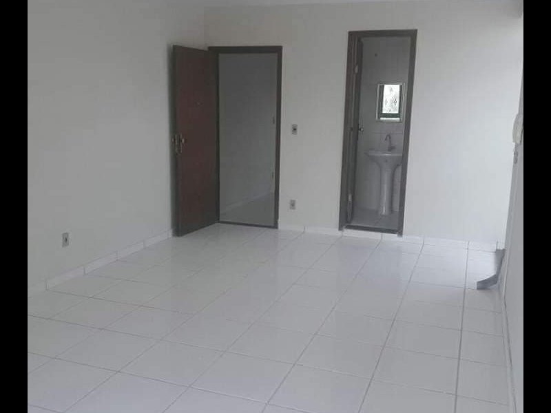 Comercial à venda Centro com 35m² e 1 quarto por R$ 18.000.000 - 82764671-fb-img-1617156804121.jpg