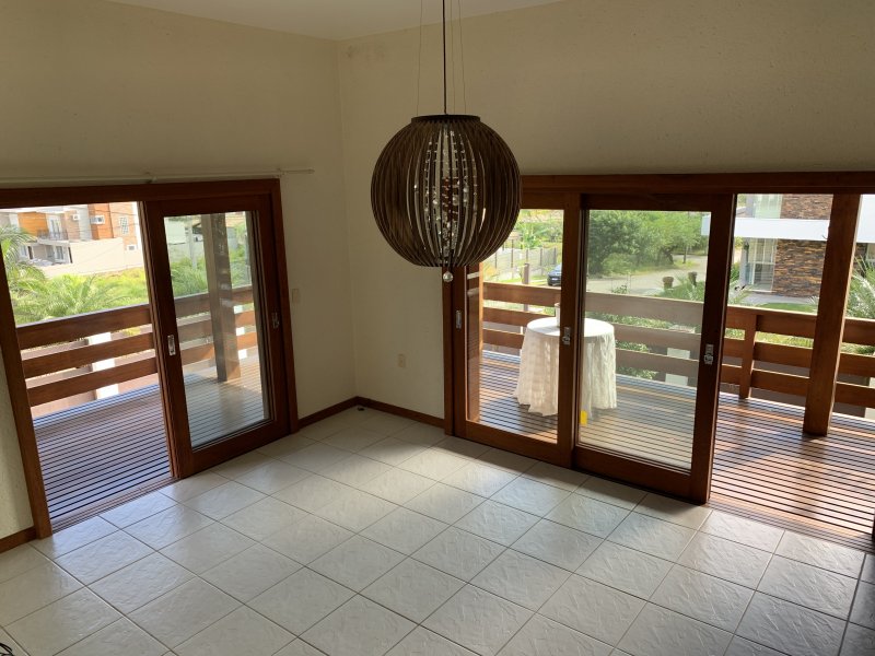 Casa à venda Centro com 360m² e 3 quartos por R$ 17.000.000 - 1811827245-b07e6269-b587-4c6e-bd9d-1eef51c647cf.jpeg