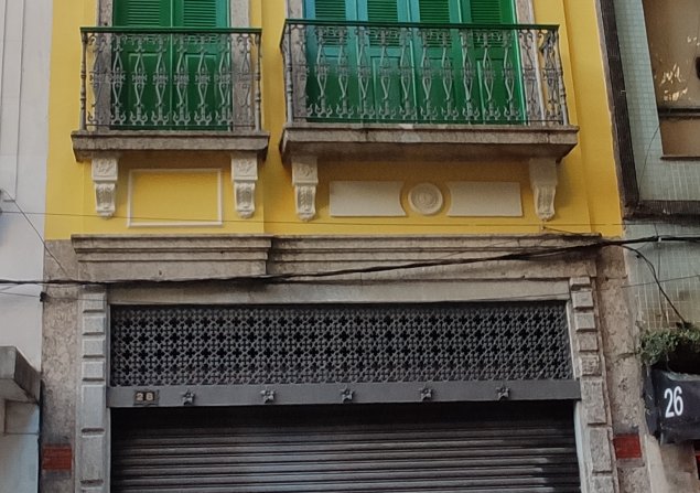 imóvel com 320m²