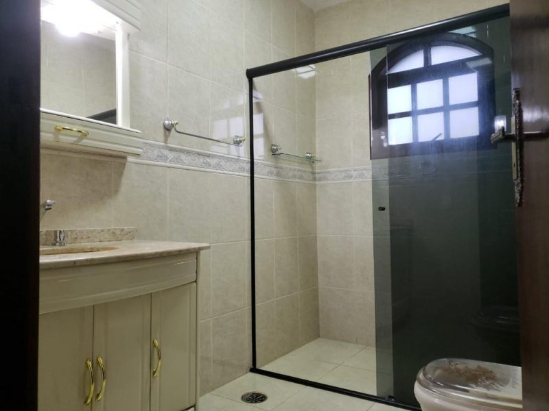 Casa à venda Jardim Márcia com 194m² e 3 quartos por R$ 590.000 - 1951795910-5fe07935-ea00-4847-ac07-e41e6bacbe3e.jpeg