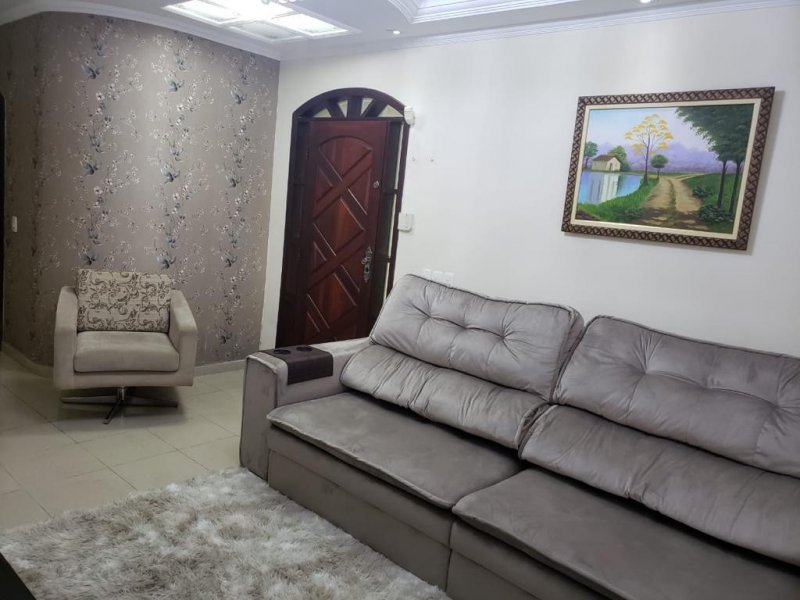 Casa à venda Jardim Márcia com 194m² e 3 quartos por R$ 590.000 - 587478894-32d42982-b235-4ada-855b-dd3bc616260c.jpeg