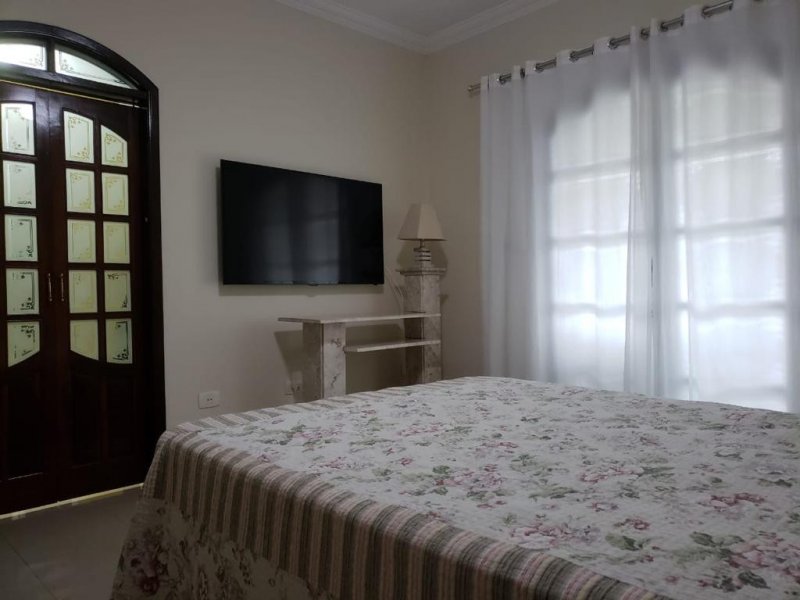 Casa à venda Jardim Márcia com 194m² e 3 quartos por R$ 590.000 - 723514599-1c0403b2-a739-4ff4-80de-4e60b0ca9c3a.jpeg