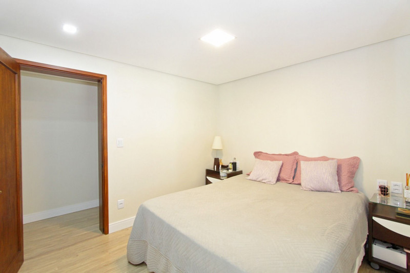 Cobertura à venda Rio Branco com 282m² e 3 quartos por R$ 1.990.000 - 164307830-quarto-de-hospedes01.jpg