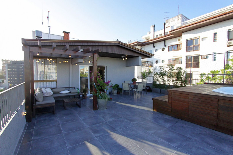 Cobertura à venda Rio Branco com 282m² e 3 quartos por R$ 1.990.000 - 738130044-cobertura-externo.jpg