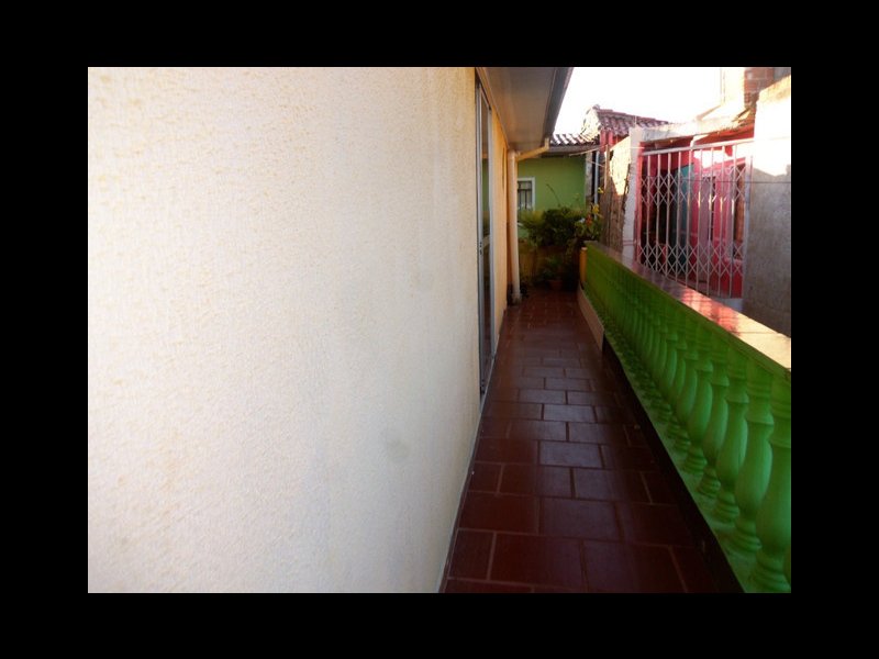 Comercial à venda Ganchinho com 160m² e 1 quarto por R$ 250.000 - 386376128-sacada.jpg