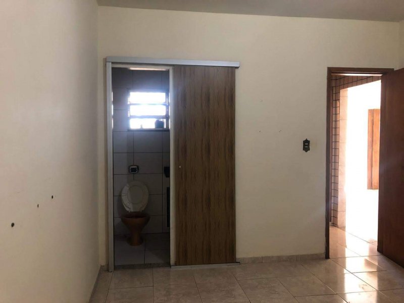 Casa à venda Santo Antônio com 290m² e 4 quartos por R$ 250.000 - 1067641146-a0f8df56-ddd3-4f0c-af0b-d4fb5aae642b.jpg