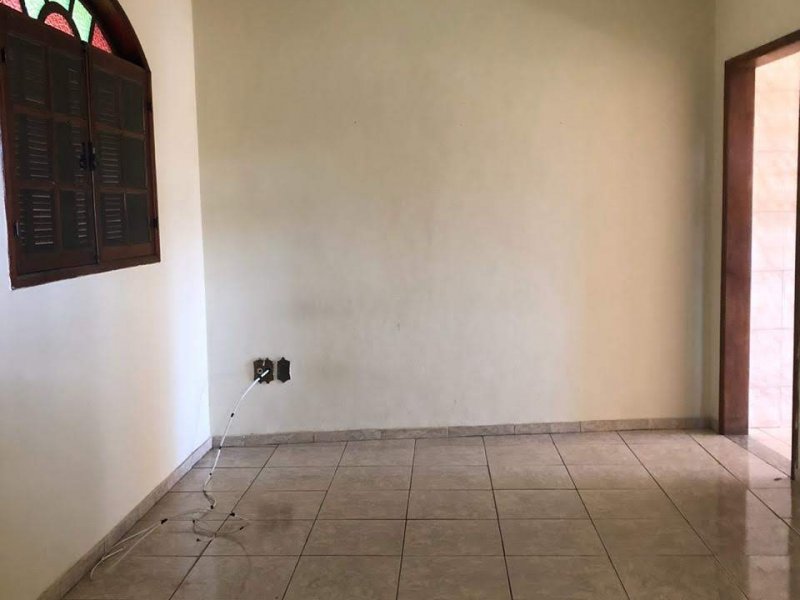Casa à venda Santo Antônio com 290m² e 4 quartos por R$ 250.000 - 1199954475-e19b7c6b-907c-4ffc-b019-7a714c0f54f4.jpg
