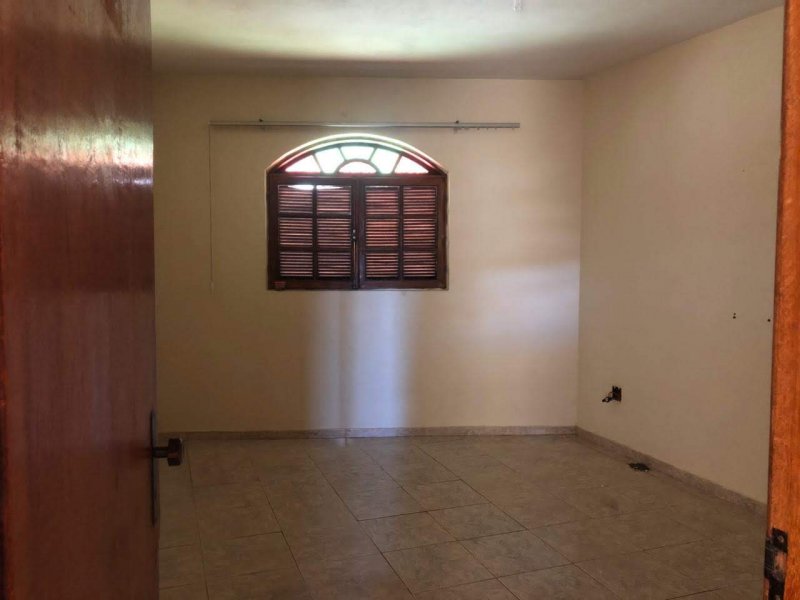 Casa à venda Santo Antônio com 290m² e 4 quartos por R$ 250.000 - 1933404637-9e595639-3e91-44b2-a400-2339a3ae2512.jpg