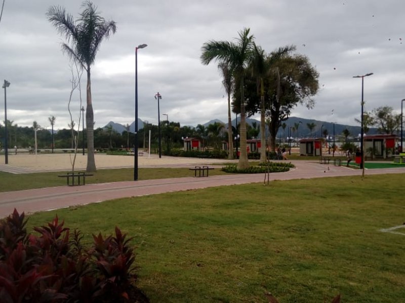 Casa à venda Itapeba com 361m² e 3 quartos por R$ 430.000 - 2114417043-img-20201104-wa0056.jpg