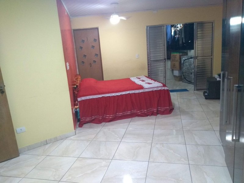Casa à venda Jardim Selma com 150m² e 3 quartos por R$ 120.000 - 1416914881-f62b2a73-21a8-49c0-a935-255e211b398b.jpg