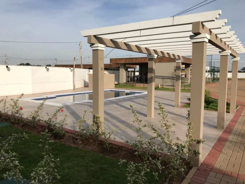 Terreno à venda Vale Ville com 160m² e 1 quarto por R$ 145.000 - 1300218677-piscina.jpg