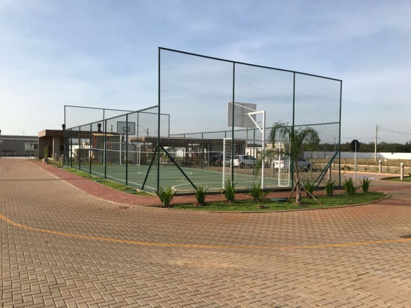 Terreno à venda Vale Ville com 160m² e 1 quarto por R$ 145.000 - 1752853619-churraseplay.jpg