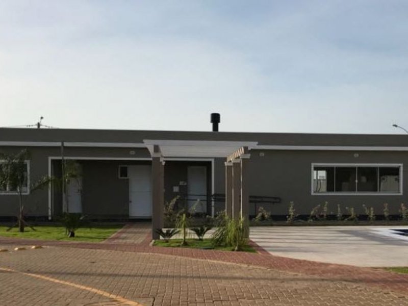 Terreno à venda Vale Ville com 160m² e 1 quarto por R$ 145.000 - 659828323-salaofestas.jpg