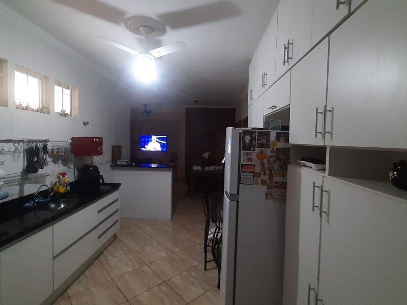 Casa à venda Parque Residencial Cândido Portinari com 120m² e 3 quartos por R$ 420 - 1546636466-img-20210530-wa0035.jpg