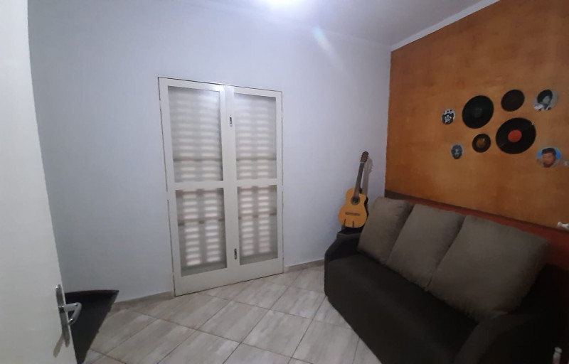 Casa à venda Parque Residencial Cândido Portinari com 120m² e 3 quartos por R$ 420 - 2011856707-img-20230720-wa0019.jpg