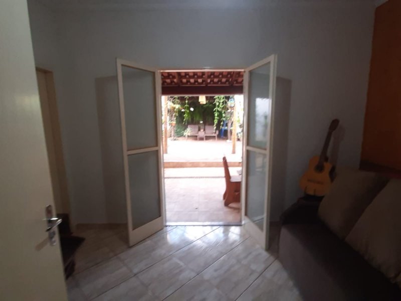 Casa à venda Parque Residencial Cândido Portinari com 120m² e 3 quartos por R$ 420 - 866277003-img-20210530-wa0017.jpg