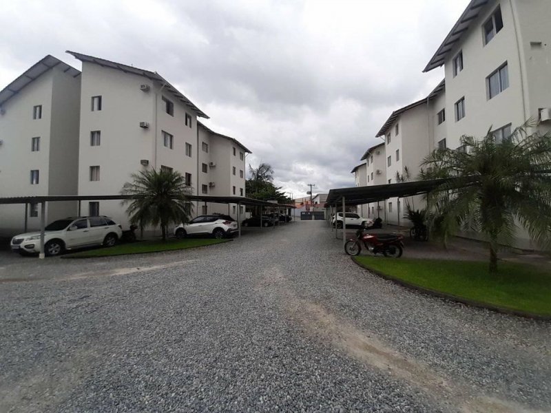 Apartamento à venda Costa e Silva com 55m² e 3 quartos por R$ 155.000 - 2008417550-estacionamento.jpg