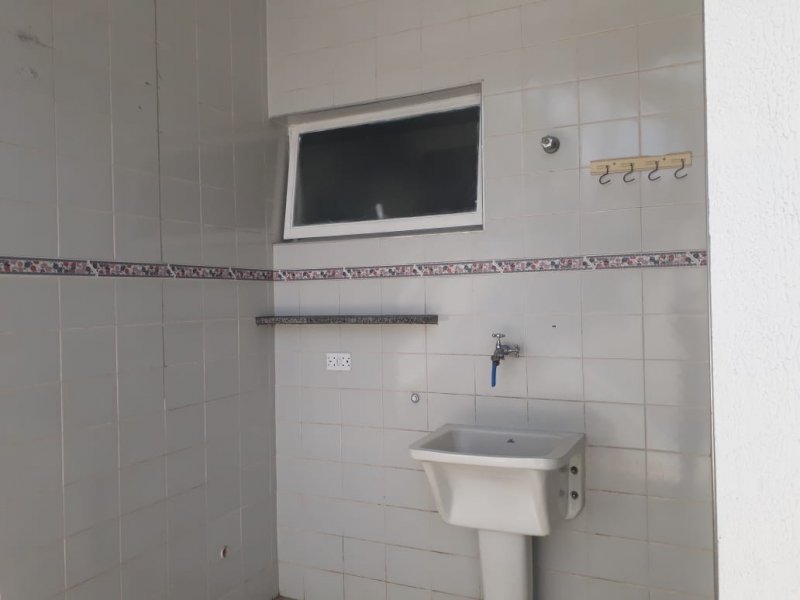 Casa de condomínio à venda Cocaia com 90m² e 3 quartos por R$ 470.000 - 98758198-whatsapp-image-2021-05-25-at-15.jpeg