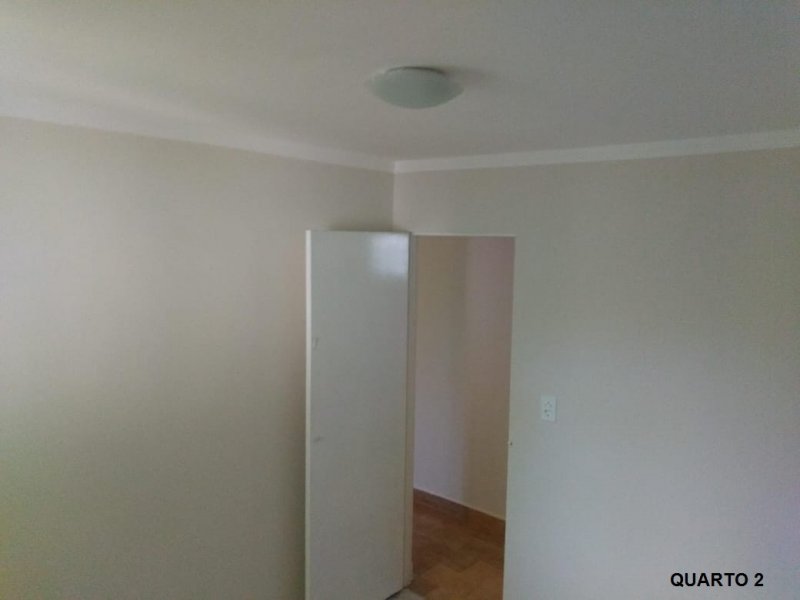 Apartamento à venda Vila Virginia com 55m² e 2 quartos por R$ 120.000 - 691829583-quarto-2.jpg