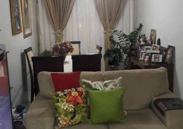 imóvel com 92m²