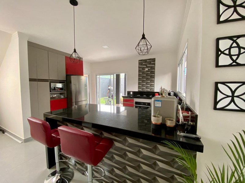 Casa de condomínio à venda Guaripocaba dos Souzas com 240m² e 3 quartos por R$ 730.000 - 799705571-e35e0aaf-60e0-4f58-8ebb-beb00c27c5b0.jpg