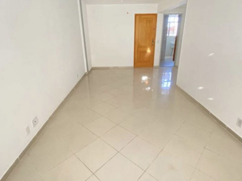 Apartamento à venda Icaraí com 75m² e 2 quartos por R$ 580 - 173709745-49d4c697-aa3b-4b93-bd6a-cb041351e68c.jpeg