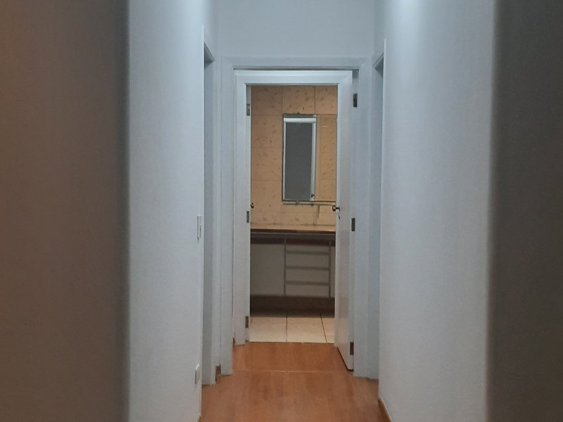 Apartamento à venda Cambuci com 94m² e 2 quartos por R$ 480.000 - 1133591815-corredor-quartos-e-banheiros.jpg