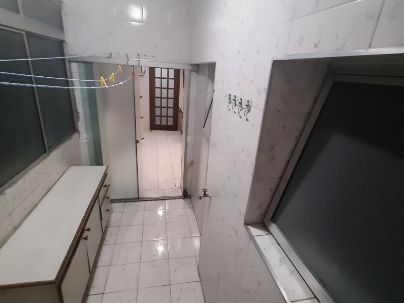 Apartamento à venda Cambuci com 94m² e 2 quartos por R$ 480.000 - 1392292216-area-de-servico-vista-2.jpg