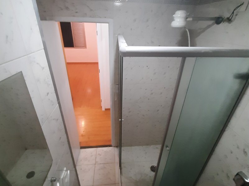 Apartamento à venda Cambuci com 94m² e 2 quartos por R$ 480.000 - 77823554-banheiro-social-vista-2.jpg