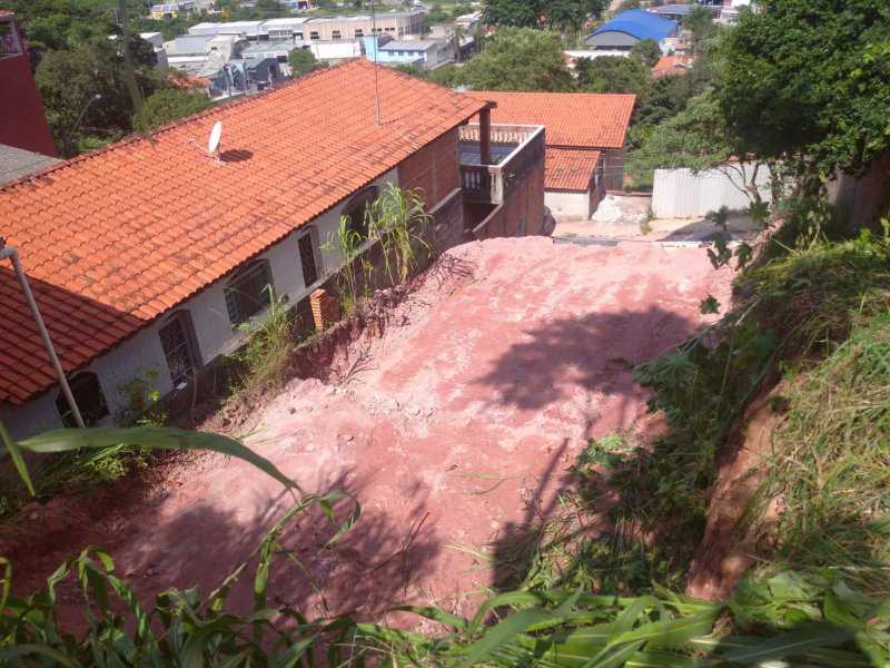 Terreno à venda Jardim Santa Lucia com 500m² e 1 quarto por R$ 170.000 - 984211036-img-20210504-wa0031.jpg