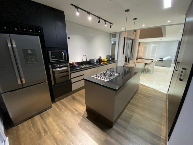 Casa de condomínio à venda Villa Verde com 250m² e 3 quartos por R$ 1.100.000 - 1461312925-whatsapp-image-2021-06-02-at-14.jpeg