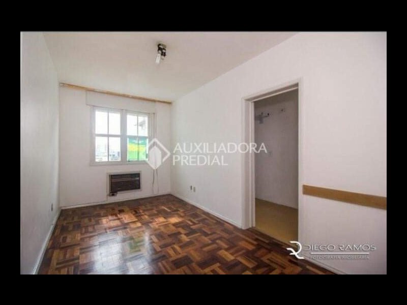Apartamento à venda Menino Deus com 57m² e 2 quartos por R$ 220.000 - 106371175-received-1610700395786245.jpeg