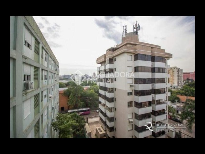 Apartamento à venda Menino Deus com 57m² e 2 quartos por R$ 220.000 - 306689030-received-125542756250170.jpeg