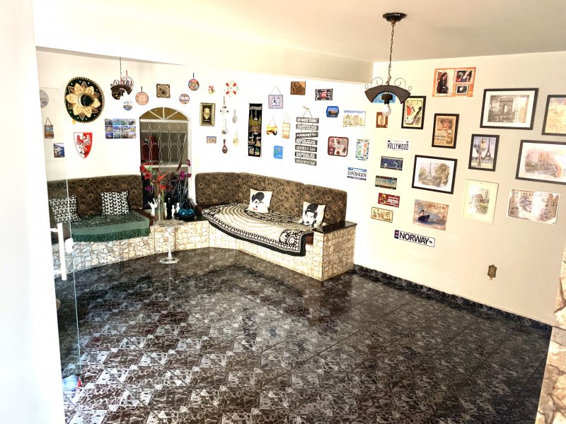 Casa à venda Vila Amorim com 300m² e 5 quartos por R$ 720.000 - 1168754490-e0c626ad-923f-4adf-9fa4-4c418eac4009.jpeg