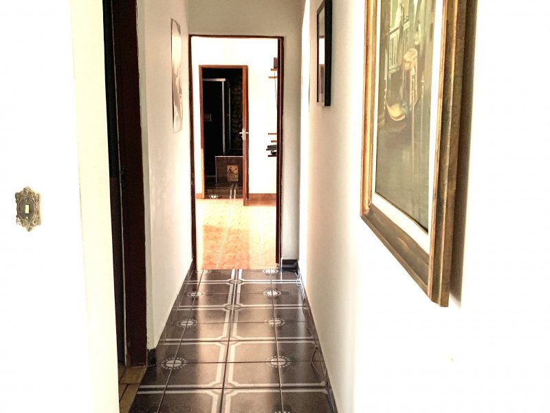 Casa à venda Vila Amorim com 300m² e 5 quartos por R$ 720.000 - 1707629553-36f87f7b-35d7-4665-a424-20ec8d6fe2b6.jpeg