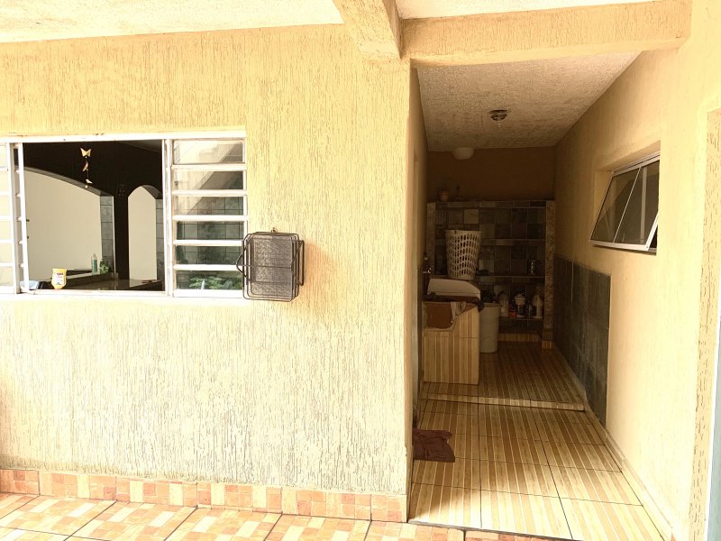 Casa à venda Vila Amorim com 300m² e 5 quartos por R$ 720.000 - 715749585-c355cda7-4485-4266-ae9c-d57b7af88a10.jpeg