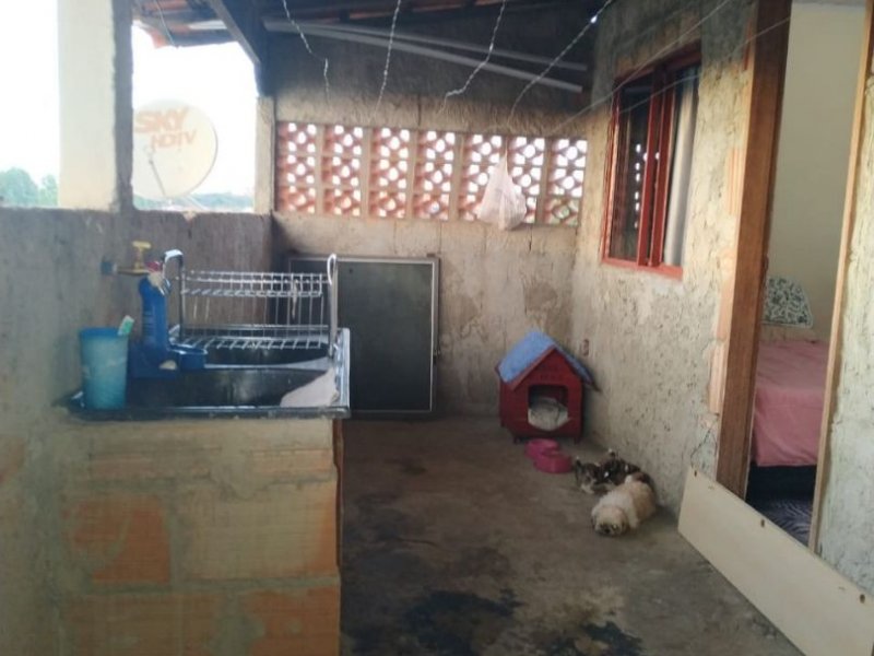 Casa à venda Industrial São Luiz com 130m² e 4 quartos por R$ 210.000 - 1438592092-1333b070-ff0e-44b9-887b-1f3c5421e5c4.jpg