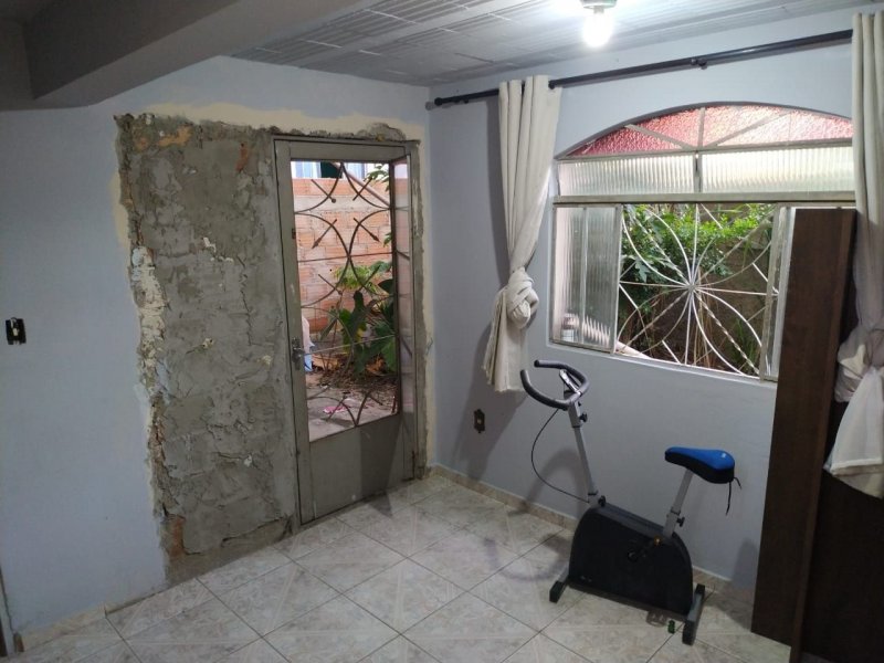Casa à venda Industrial São Luiz com 130m² e 4 quartos por R$ 210.000 - 1686703656-e3373036-a993-4ea6-9428-872e4f368c21.jpg