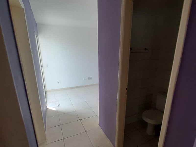 Apartamento à venda Vila Formosa com 55m² e 2 quartos por R$ 130.000 - 2005530044-45f3c7d0-cf47-4dc4-9823-679759826bd4.jpg