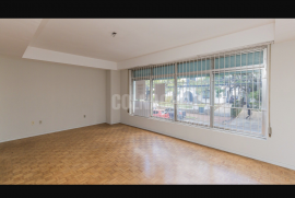 Apartamento à venda Moinhos de Vento com 246m² - 4 dormitórios -  vagas - R$ 880.000 - 18885423-c2538541-4cfa-4f9f-9eaa-93e406d285f7.png