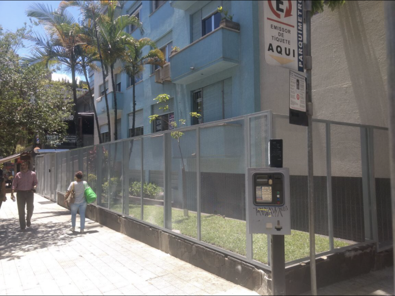 Apartamento à venda Moinhos de Vento com 246m² e 4 quartos por R$ 880.000 - 1374399410-fd2f6310-0904-4b0f-a39b-c6325d5ceaec.png