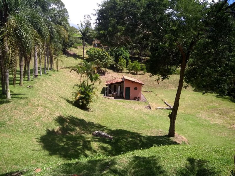 Chácara à venda Centro com 7800m² e 4 quartos por R$ 700.000 - 2135727780-01a11015-2082-47f4-a209-fab111af7518.jpg