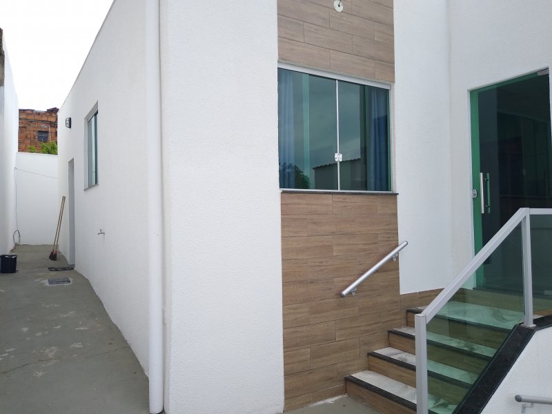 Casa à venda Santa Mônica com 360m² e 3 quartos por R$ 650.000 - 88095910-img-20210302-081741713.jpg