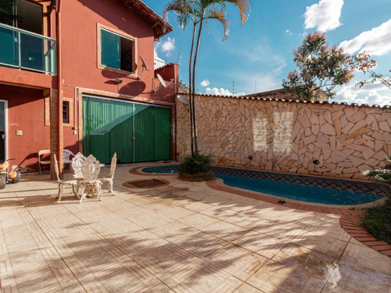 Casa à venda santo André  com 378m² e 3 quartos por R$ 990.000 - 20842800-inbound5927576265904906569.jpg