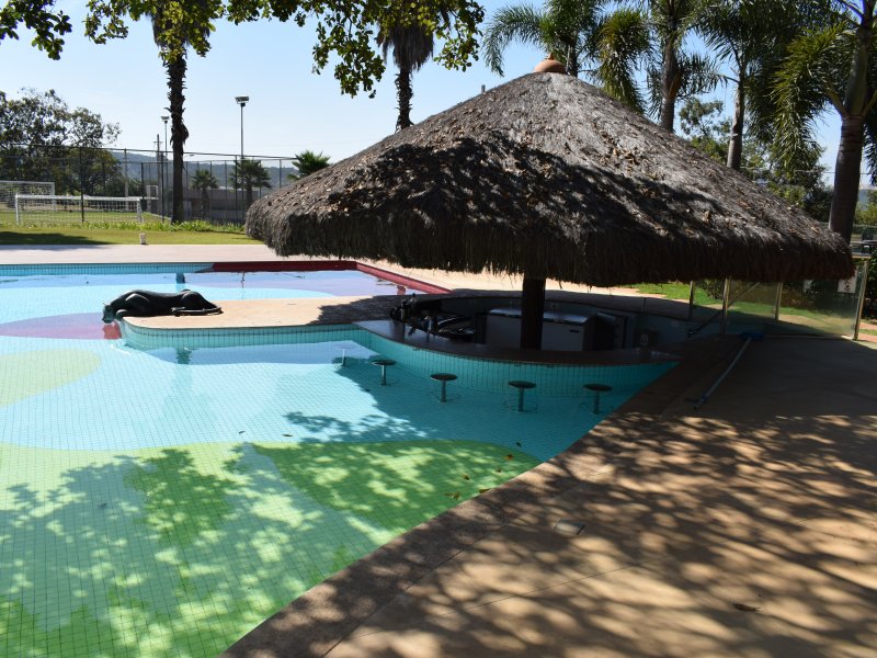 Terreno à venda Centro com 900m² e 1 quarto por R$ 180.000 - 1382691015-20.JPG